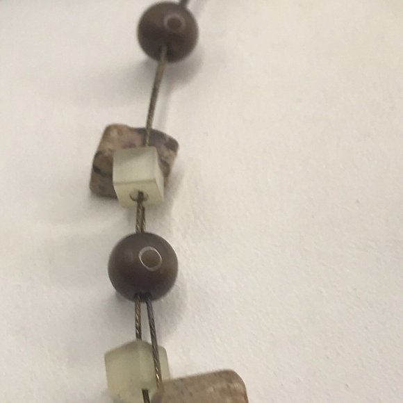 Lia Sophia Gold Tone Station 16” Necklace Tiger Eye Semi Precious Stones - Picture 4 of 8